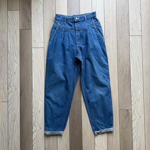 Rare Vintage Lee High-Waisted Pleated Mom Jeans - Made in USA - Size 25